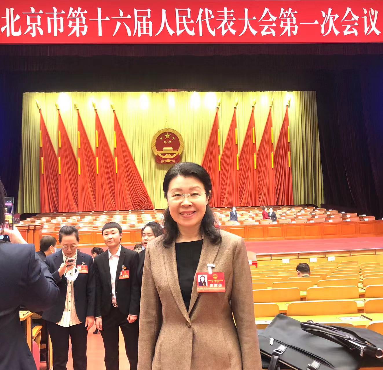 20230201-宣传中心供稿-宣传中心供稿-刘芳医师两会代表jpg 20230201-宣传中心供稿-宣传中心供稿-刘芳医师两会代表jpg