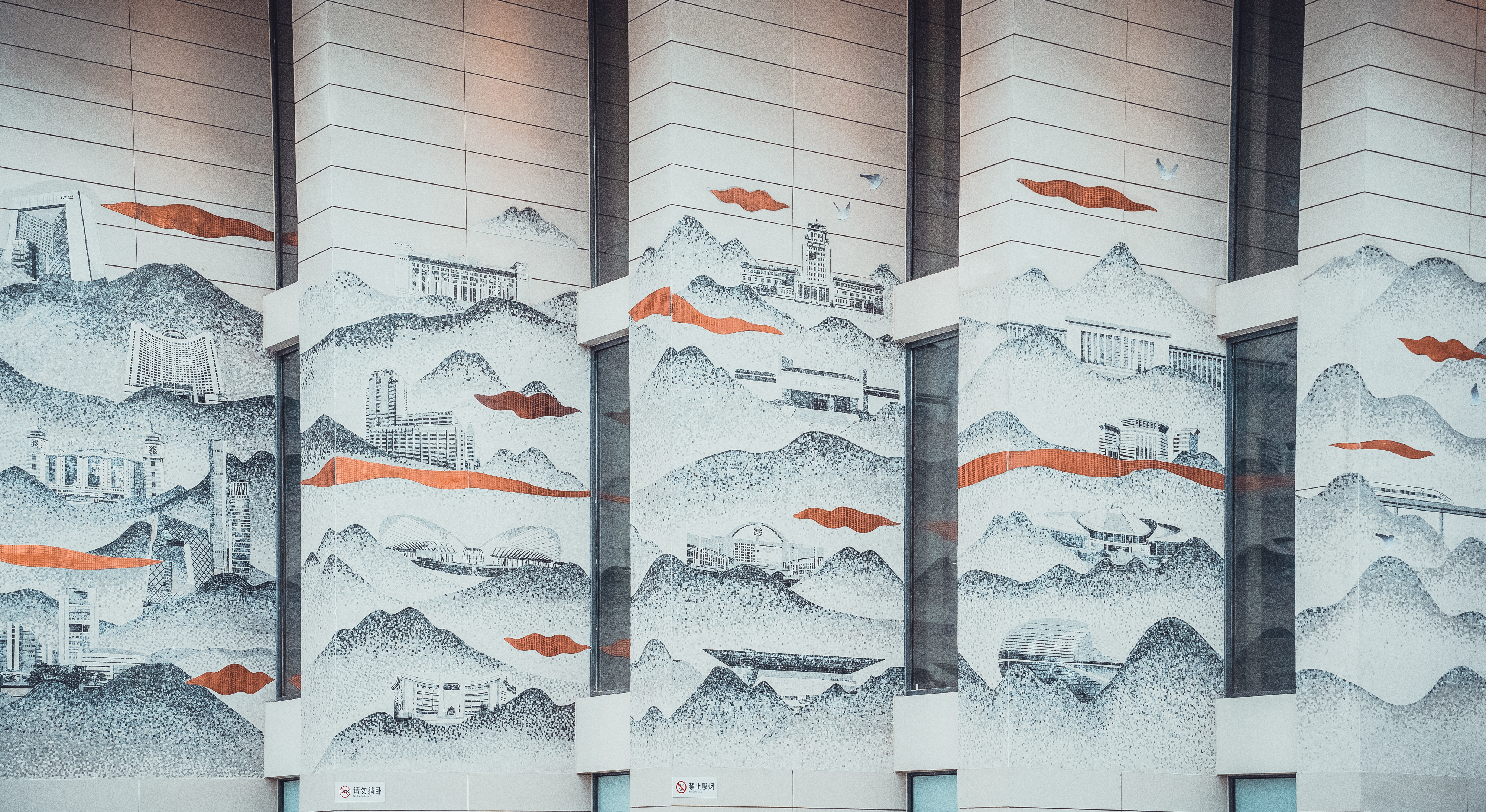 20220412-“冬奥专列”出发 美院出行体验设计研究启航-出行体验设计研究所-清河站十六连屏壁画.jpg